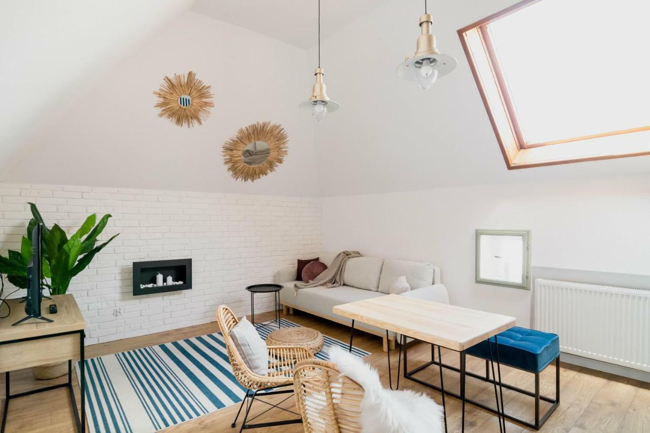 Skyway Apartment Торунь Экстерьер фото